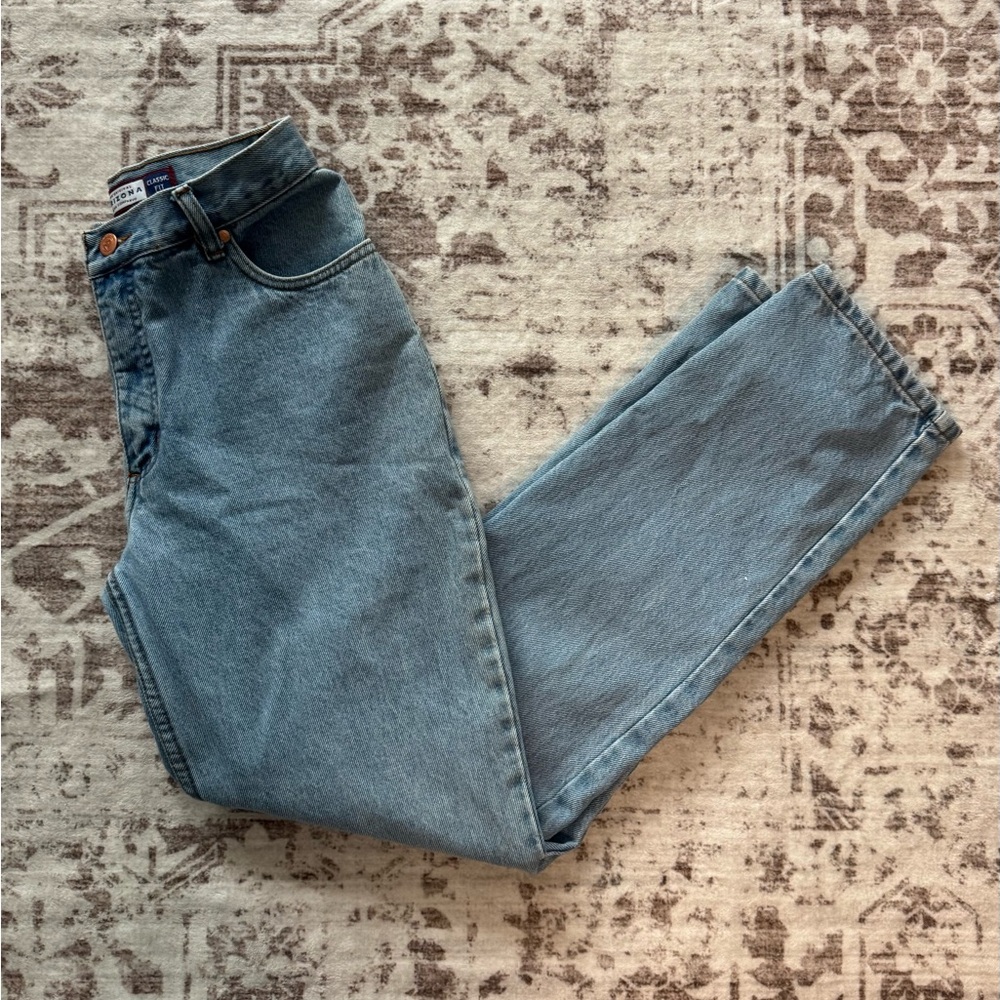 Classic Mom Jeans